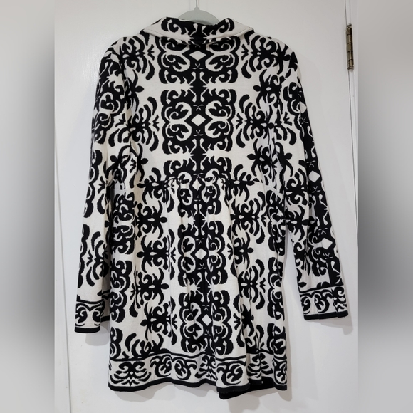 Adorable Style & Co Black & White Light jacket size L - Picture 2 of 2